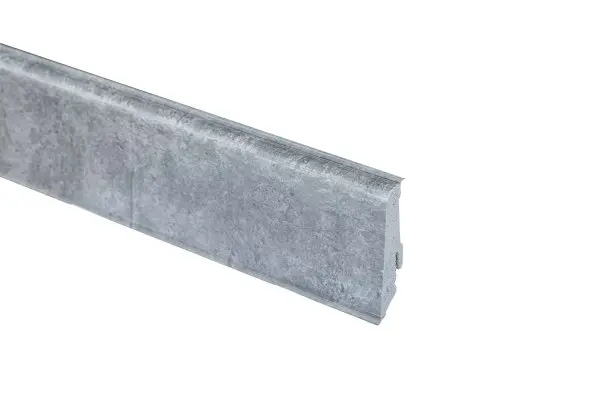 Плинтус из композита Neuhofer Holz K0210L 714495 (59х17х2400)